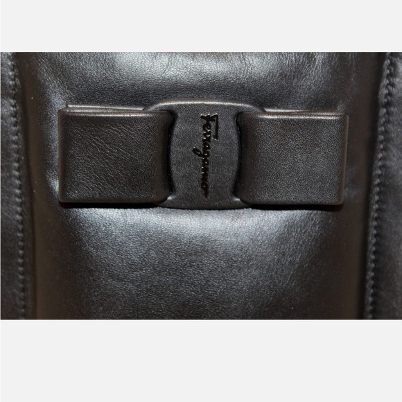 Ferragamo bag never used - Picture 4 of 4
